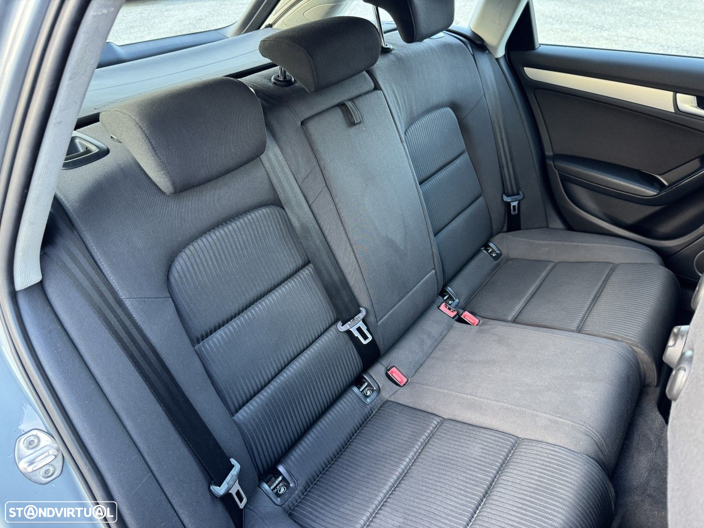 Audi A4 Avant 2.0 TDI exclusive - 27