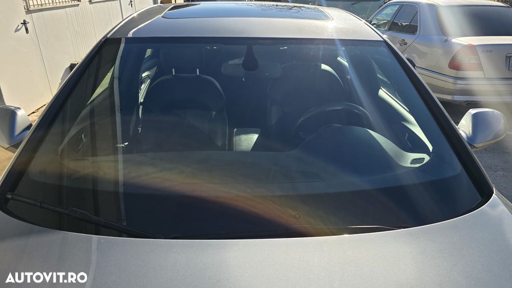 Audi A6 Avant 2.0 TDI DPF multitronic - 20