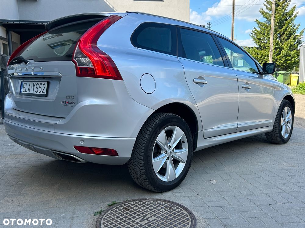 Volvo XC 60 D3 Drive-E Momentum - 14