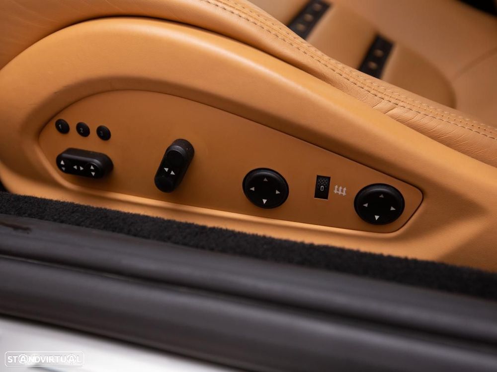 Ferrari California - 27