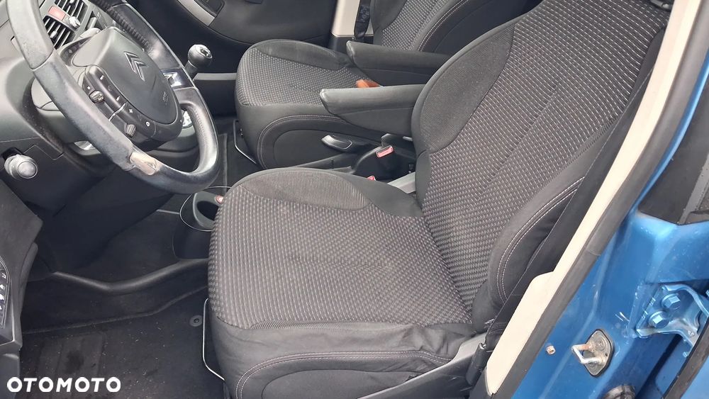 Citroën C4 Picasso - 25