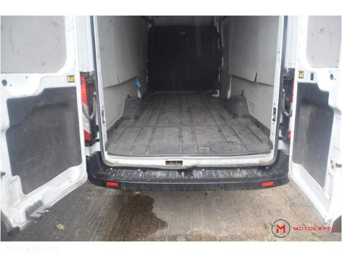 Ford Transit - 19