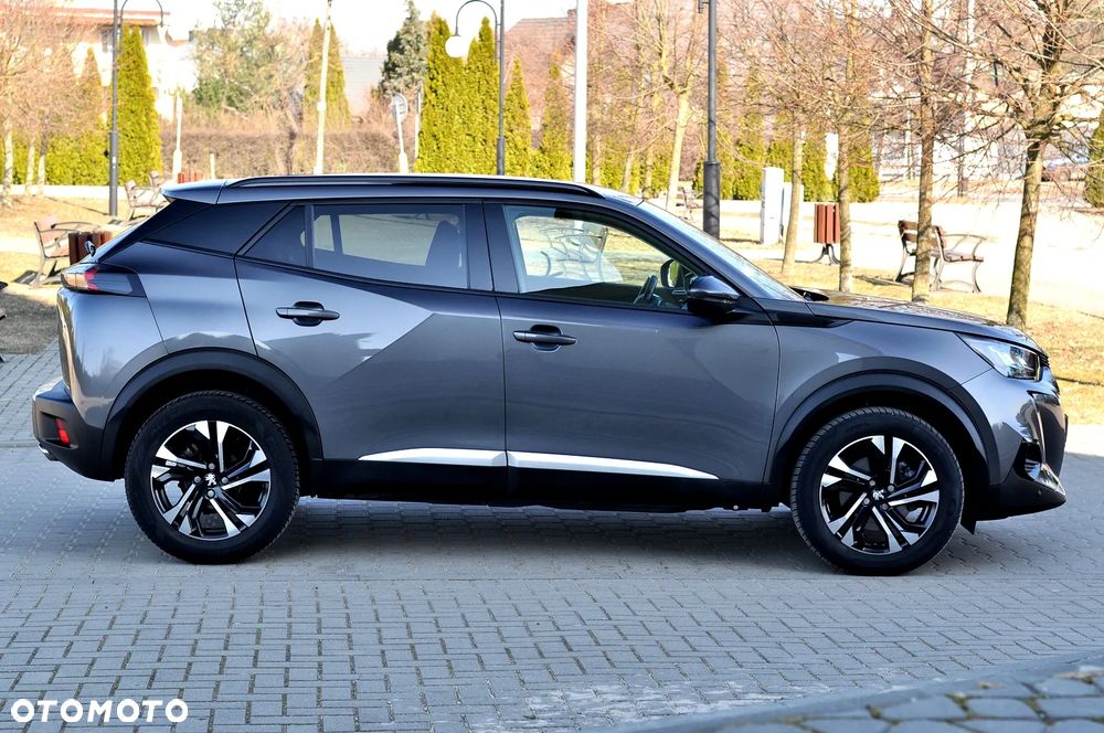 Peugeot 2008 1.5 BlueHDi Allure Pack S&S EAT8 - 11