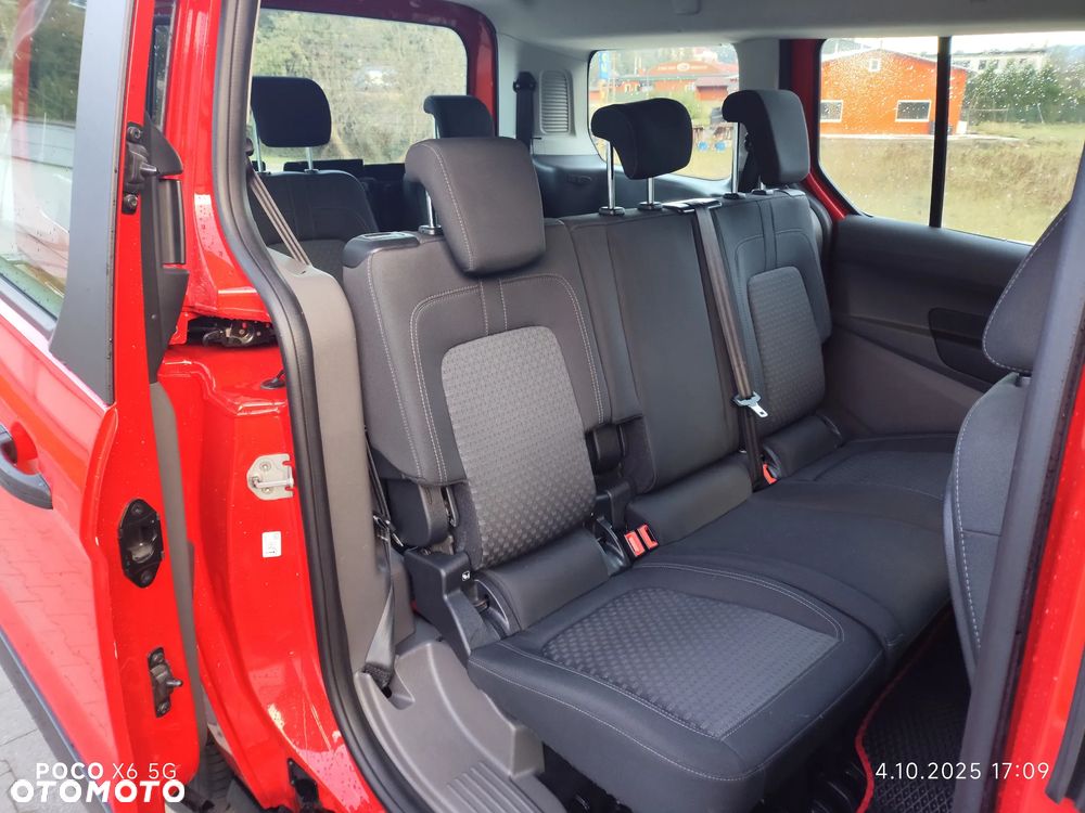 Ford Transit Connect - 8