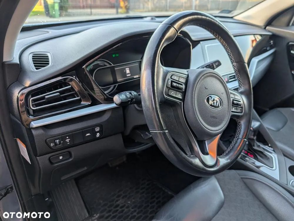 Kia Niro 1.6 GDI Hybrid L - 11