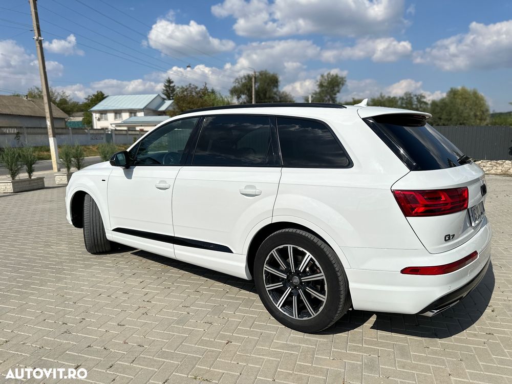 Audi Q7 3.0 50 TDI quattro Tiptronic - 17