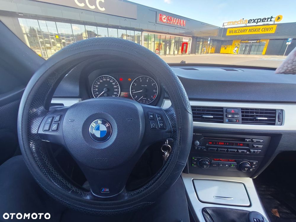 BMW Seria 3 - 21