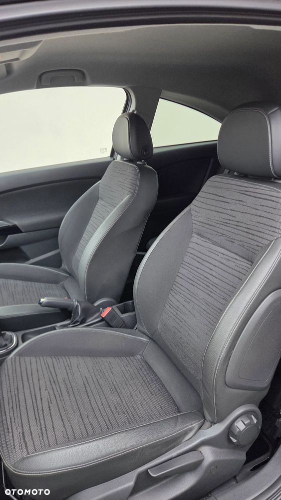 Opel Corsa 1.4 16V Energy - 18