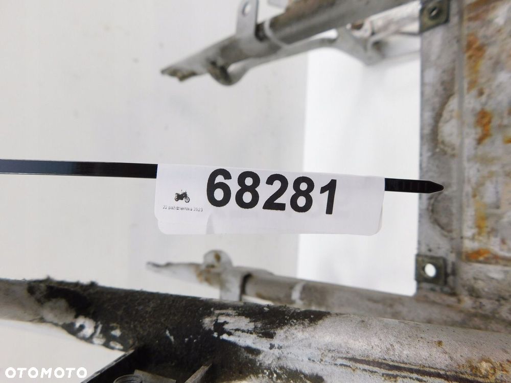 YAMAHA XT 125 STELAŻ OGONA - 6