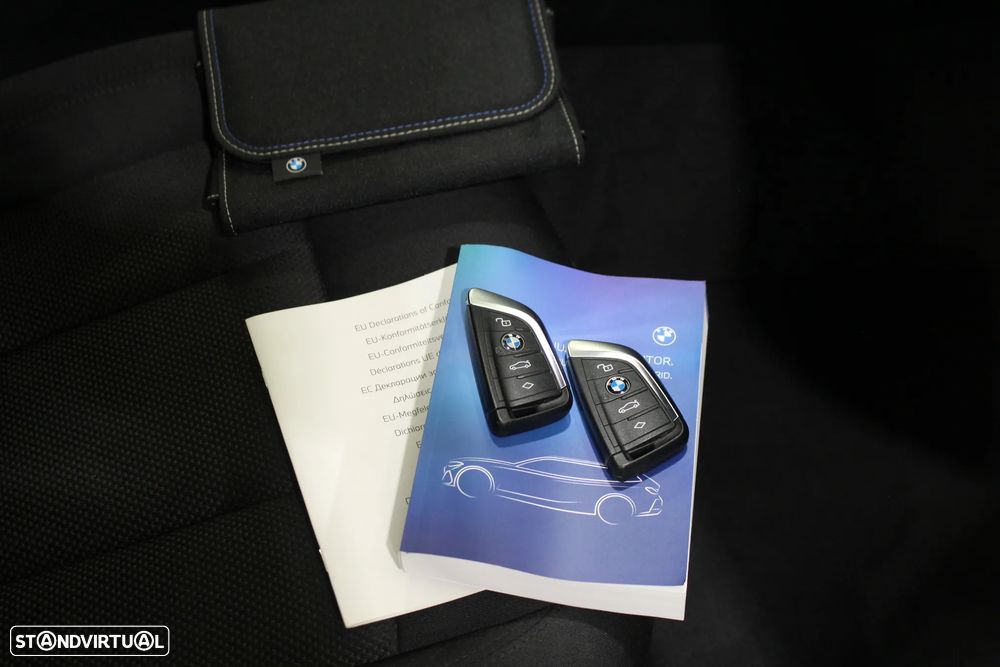 BMW 320 e Line Sport Auto - 37