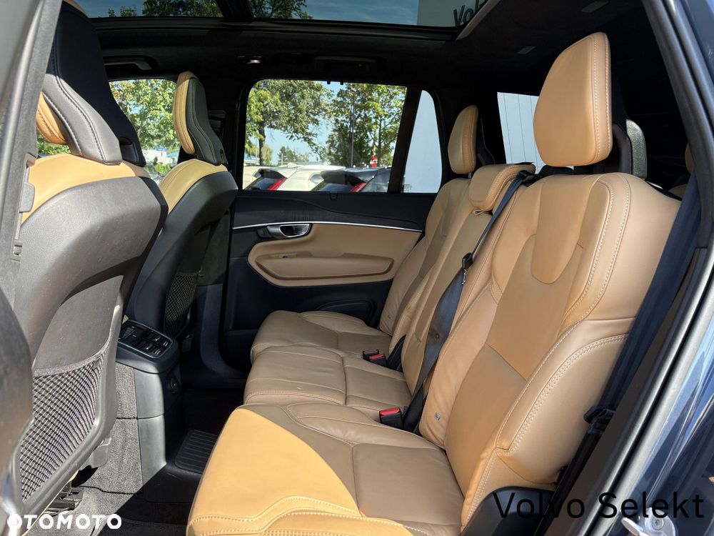 Volvo XC 90 - 24
