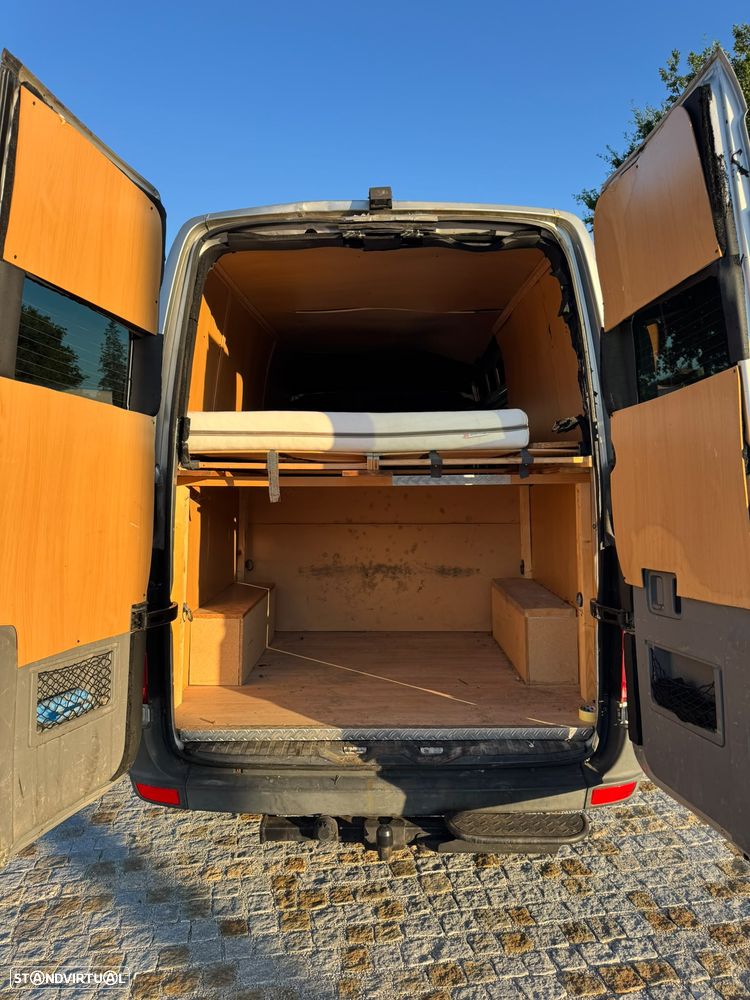 Mercedes-Benz Sprinter - 3
