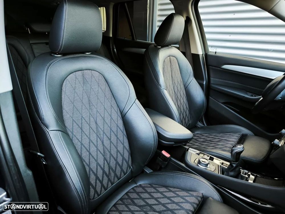 BMW X1 16 d sDrive xLine - 28