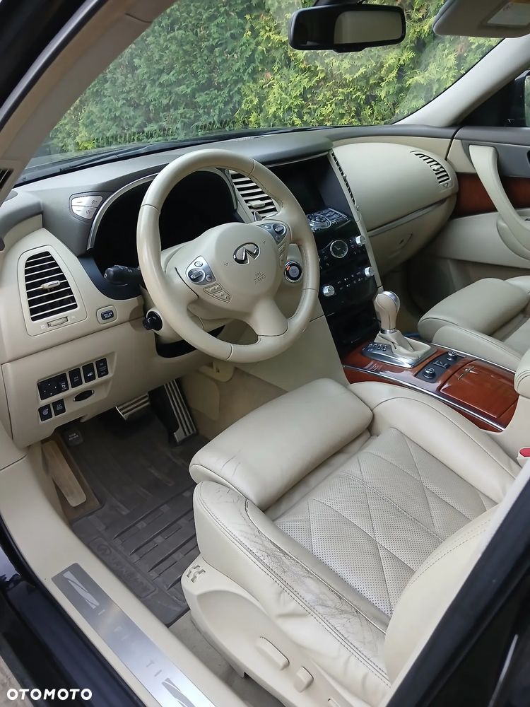 Infiniti FX FX30d S Premium - 14