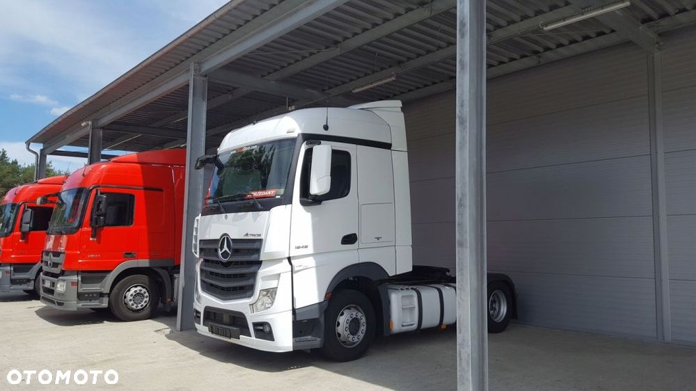 Spojlery spoilery owiewki kabiny Mercedes Actros MP4 BIG Space - 9
