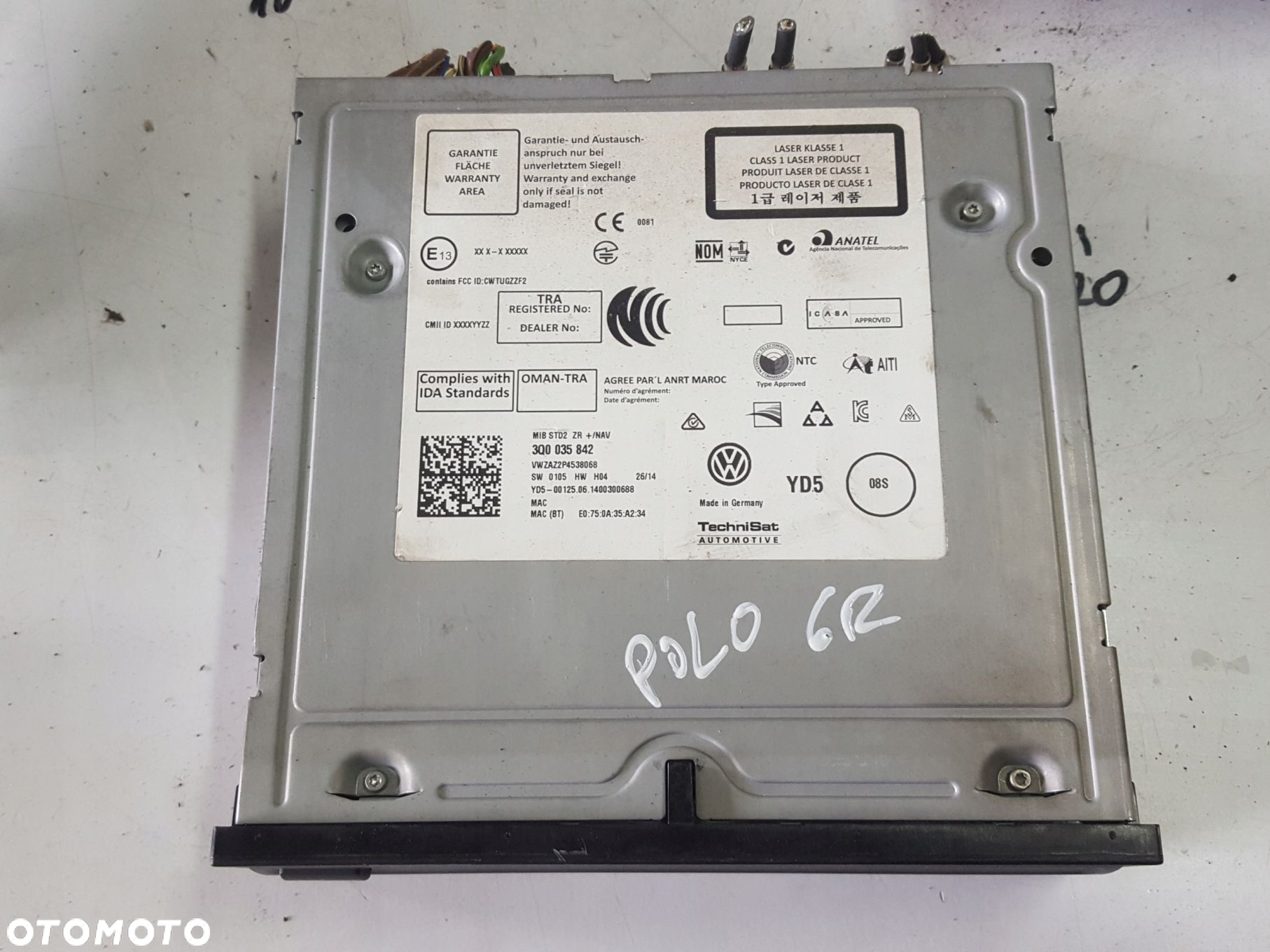 VW POLO V 6R LIFT 15-17r CZYTNIK NAWIGACJA CD KART SD 3Q0035842 - 2