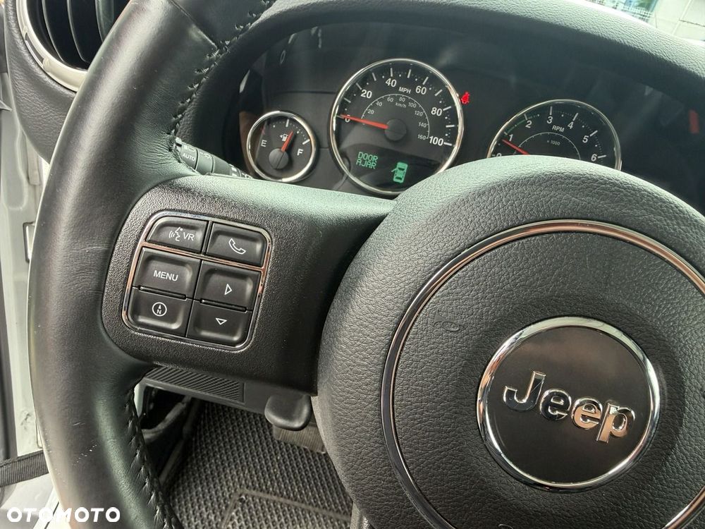 Jeep Wrangler 3.6 Sahara - 15