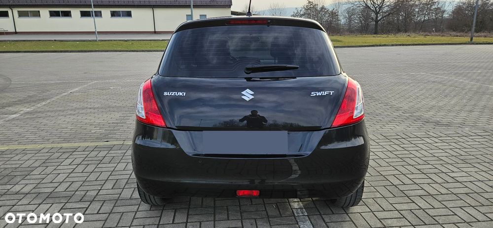 Suzuki Swift 1.3 DDiS Club - 18