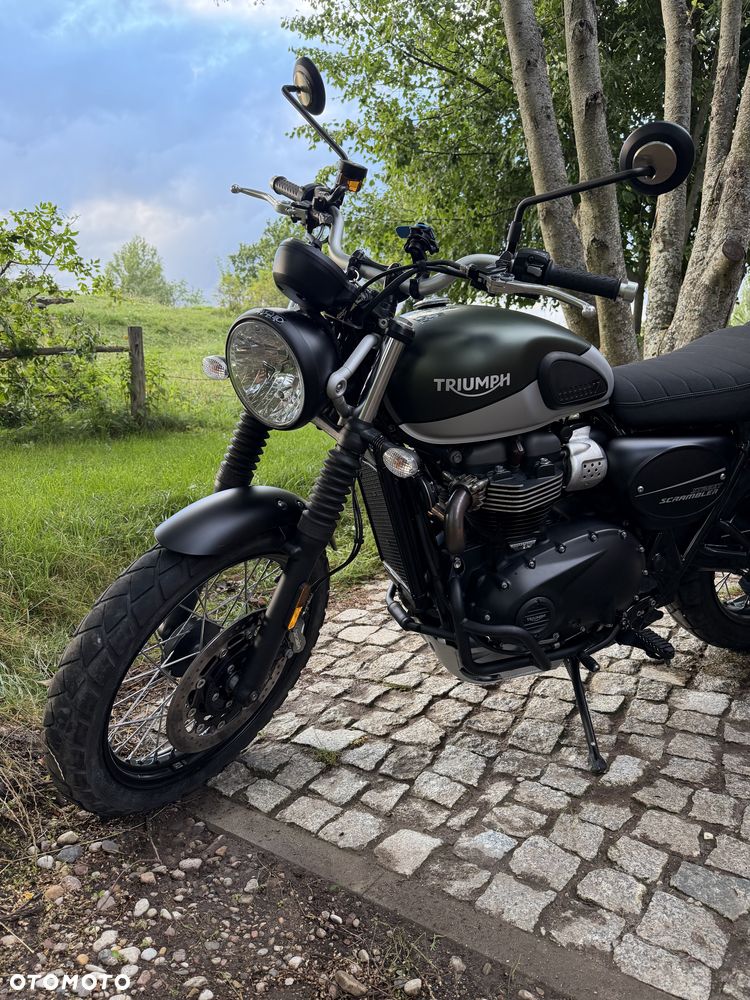 Triumph Street Scrambler - 7