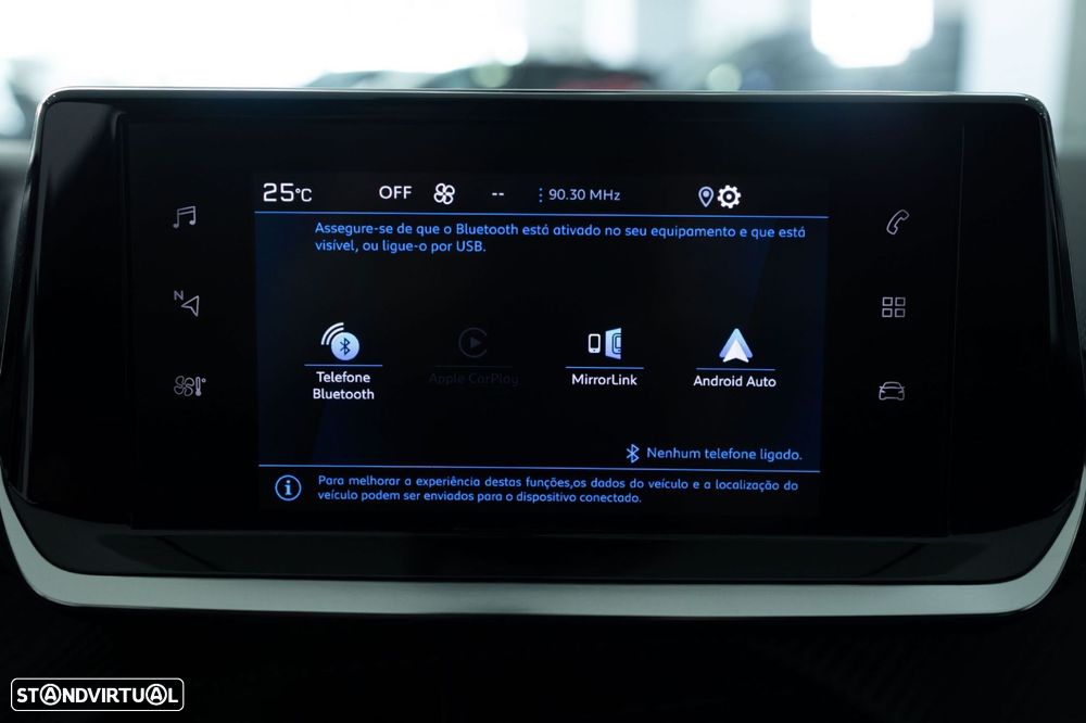 Peugeot 2008 1.2 PureTech Allure EAT8 - 14