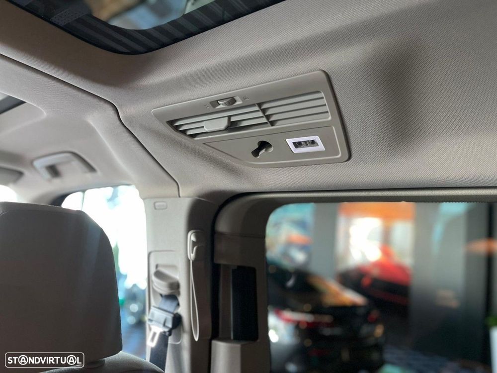 VW Multivan 2.0 TDI BM Comfortline DSG - 26