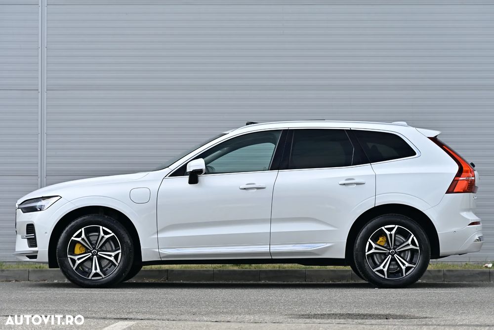 Volvo XC 60 T6 AWD Recharge Geartronic Inscription Expression - 10