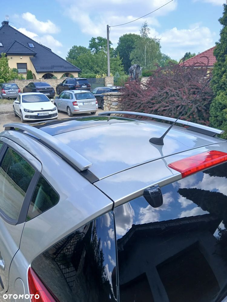 Peugeot 207 1.4 16V Trendy - 12
