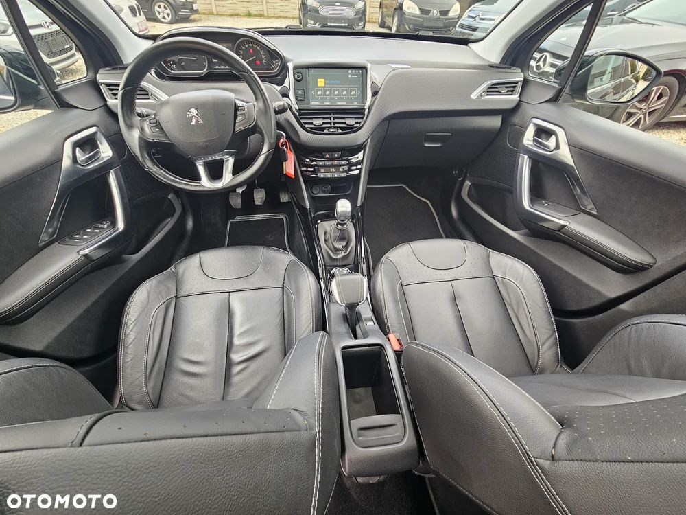 Peugeot 2008 PureTech 130 Stop&Start Allure - 26