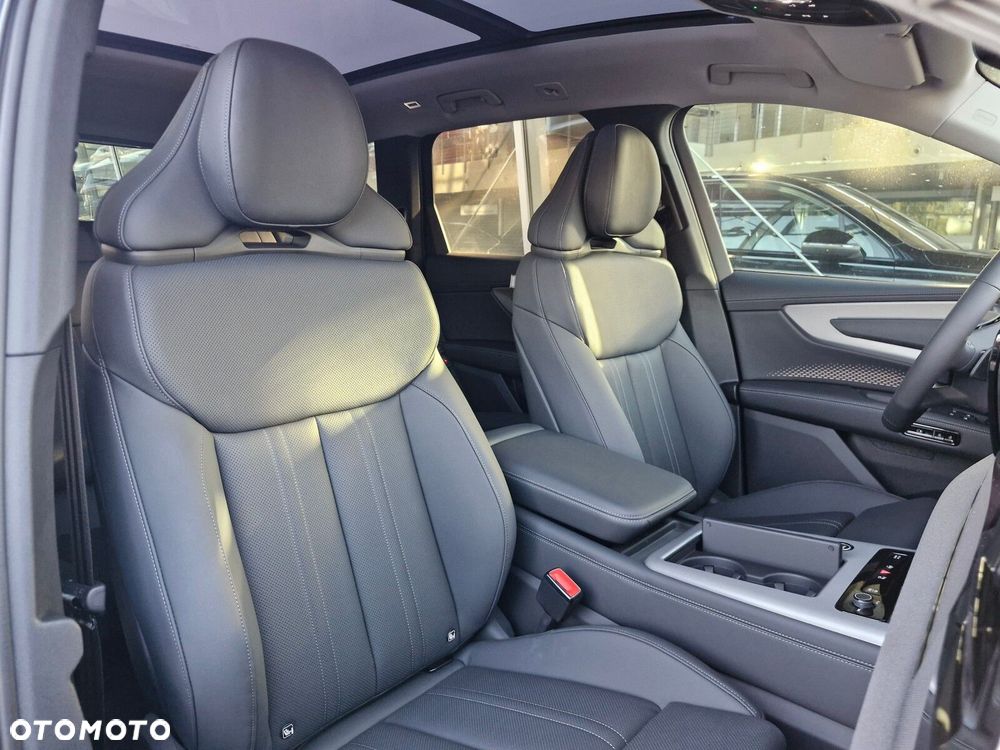 Audi Q7 - 10