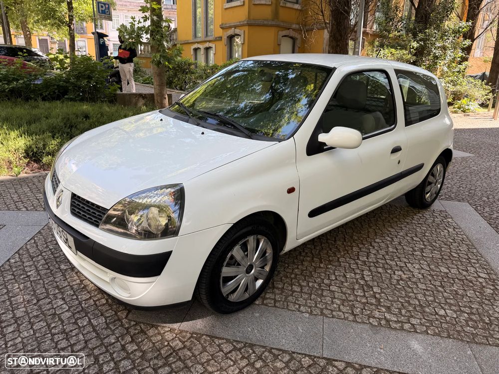 Renault Clio - 2