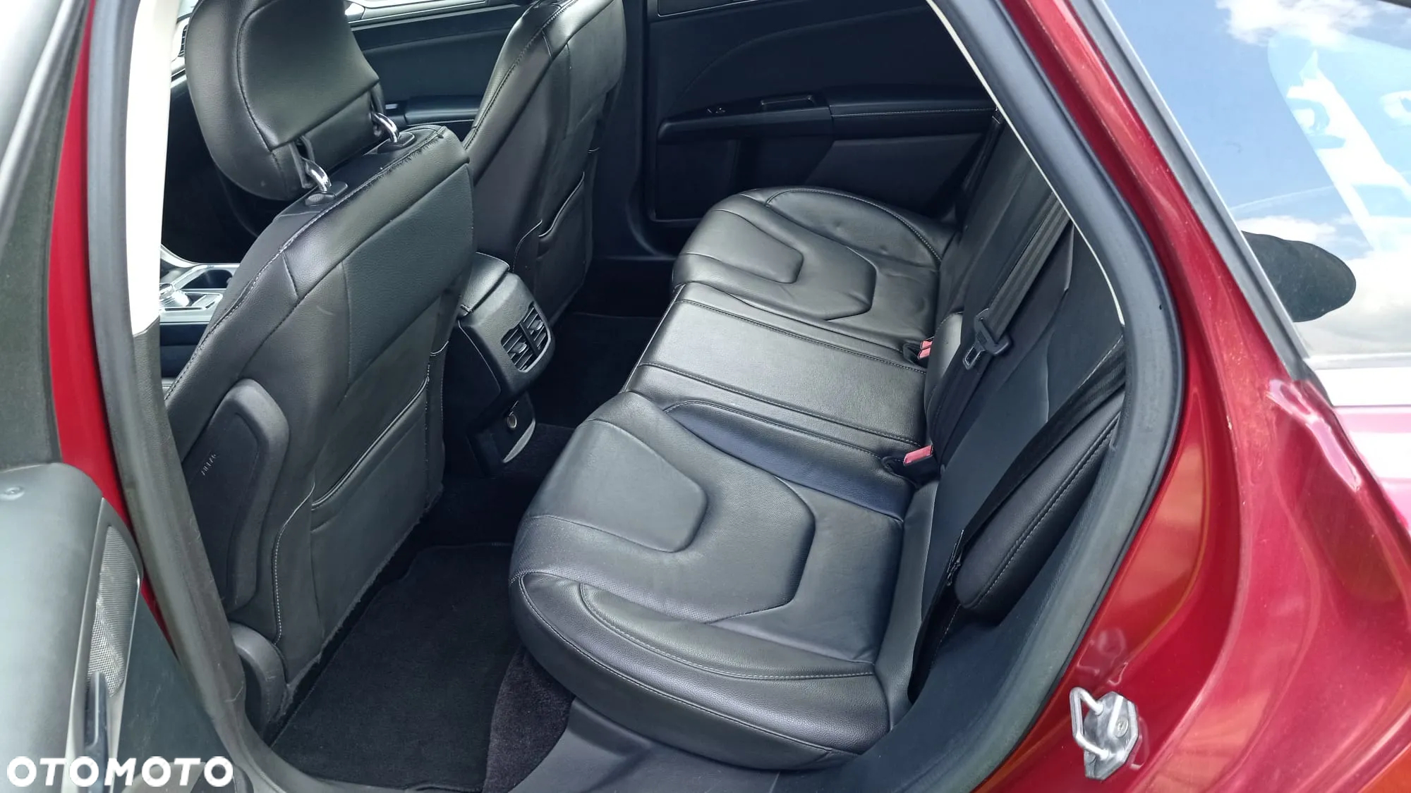 Ford Fusion - 9