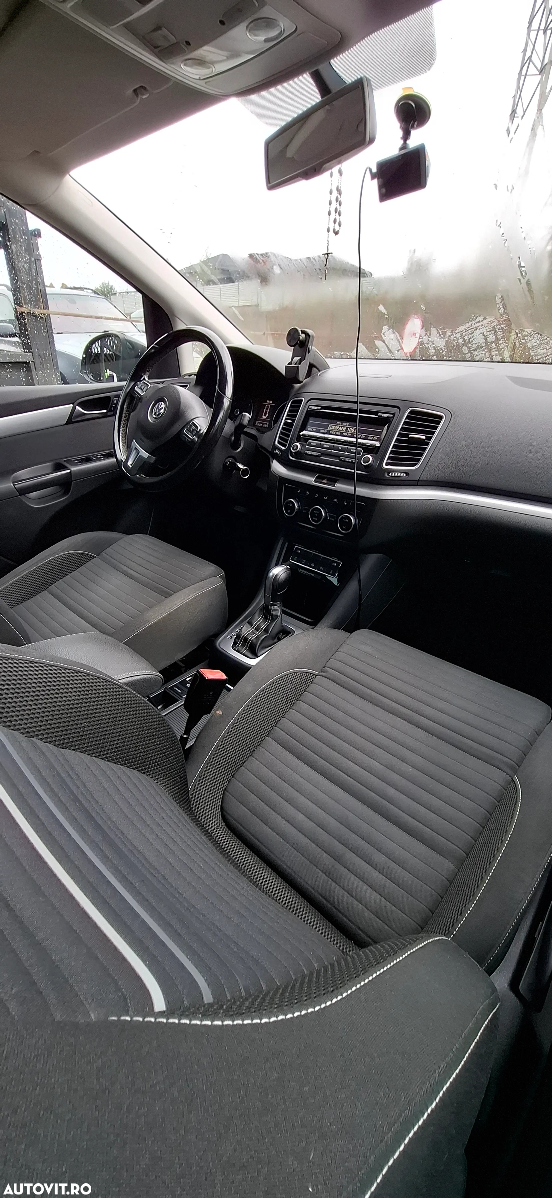 Volkswagen Sharan 2.0 TDI DSG Blue Motion Match - 11