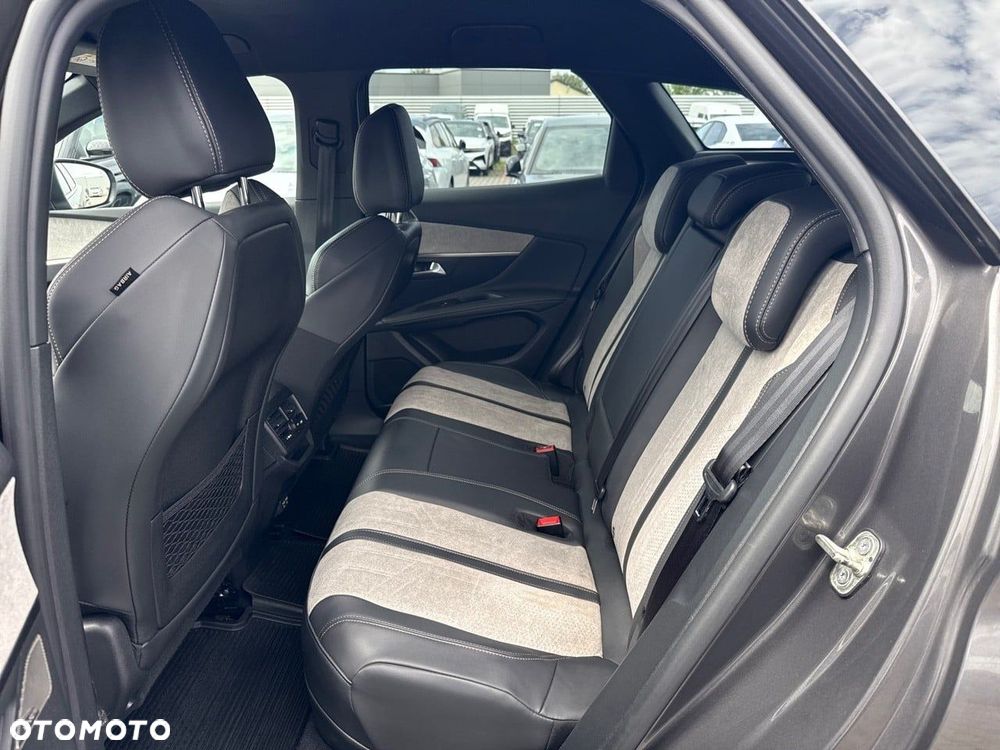 Peugeot 3008 - 11
