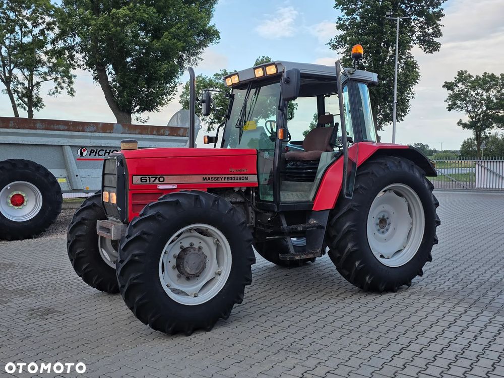 Massey Ferguson 6170 Dynashift 1995R - 26
