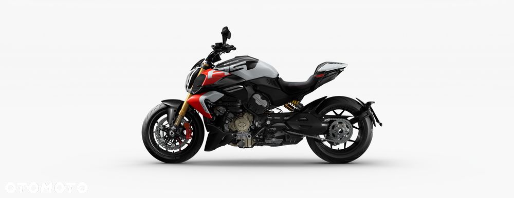 Ducati Diavel - 4