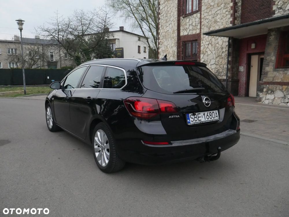 Opel Astra 1.4 ecoFLEX - 2