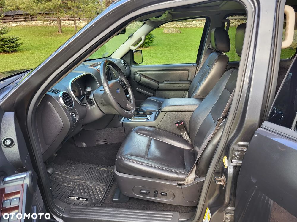 Ford Explorer 4.6 4WD - 7