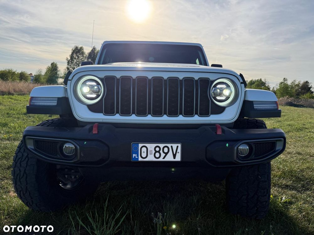 Jeep Wrangler - 10