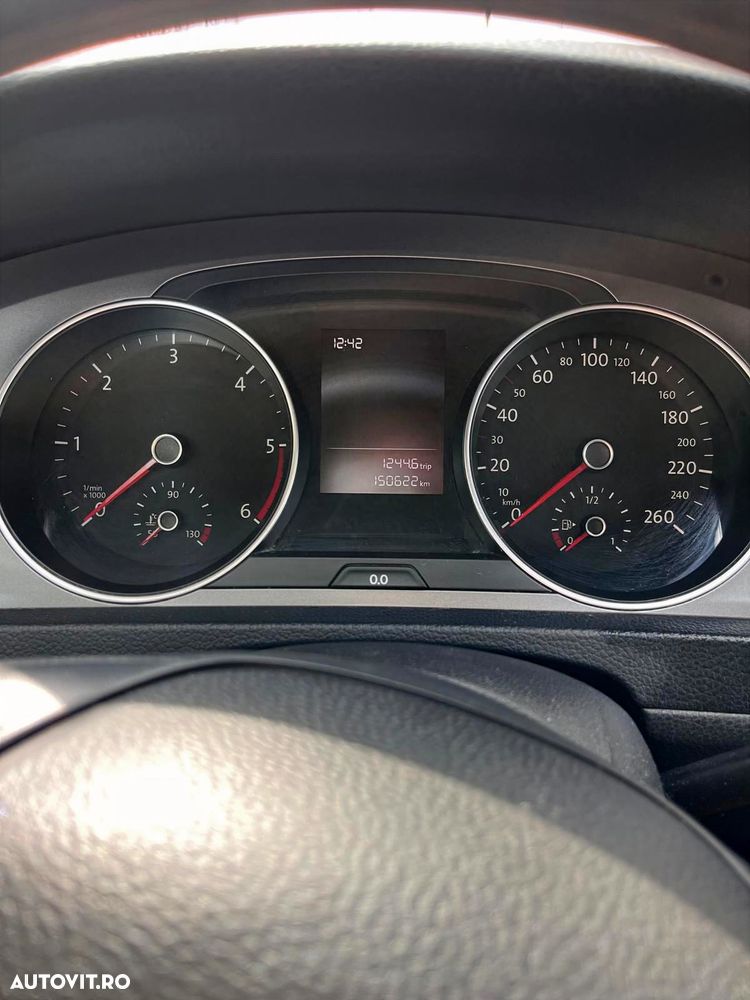 Volkswagen Golf 1.6 TDI DPF BlueMotion Technology Comfortline - 11