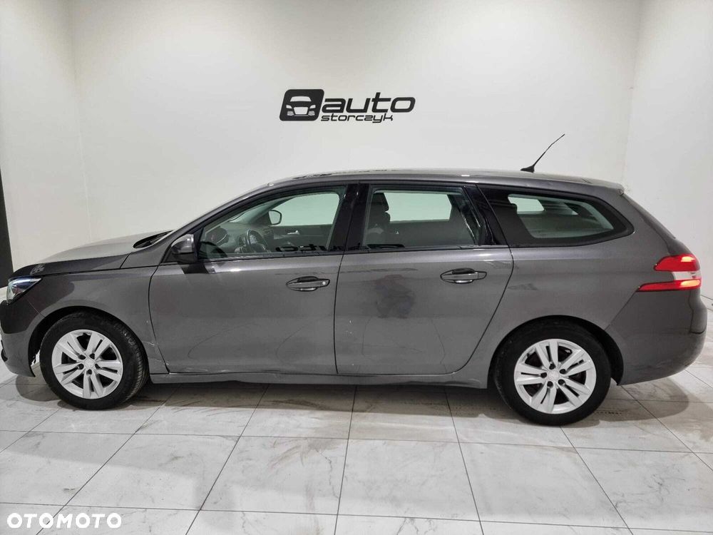 Peugeot 308 - 4