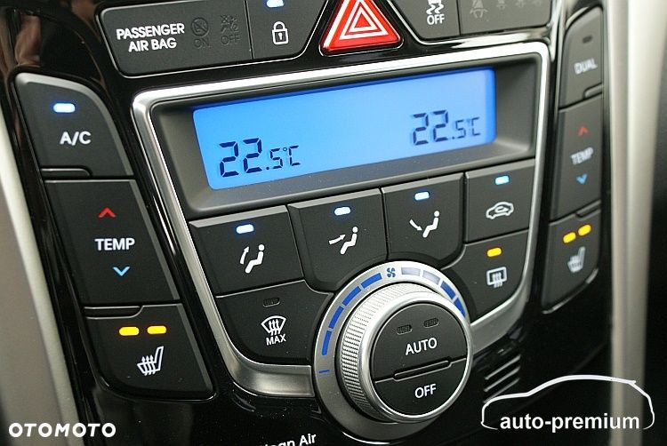 Hyundai i30 1.4 Fifa World Cup Edition - 18