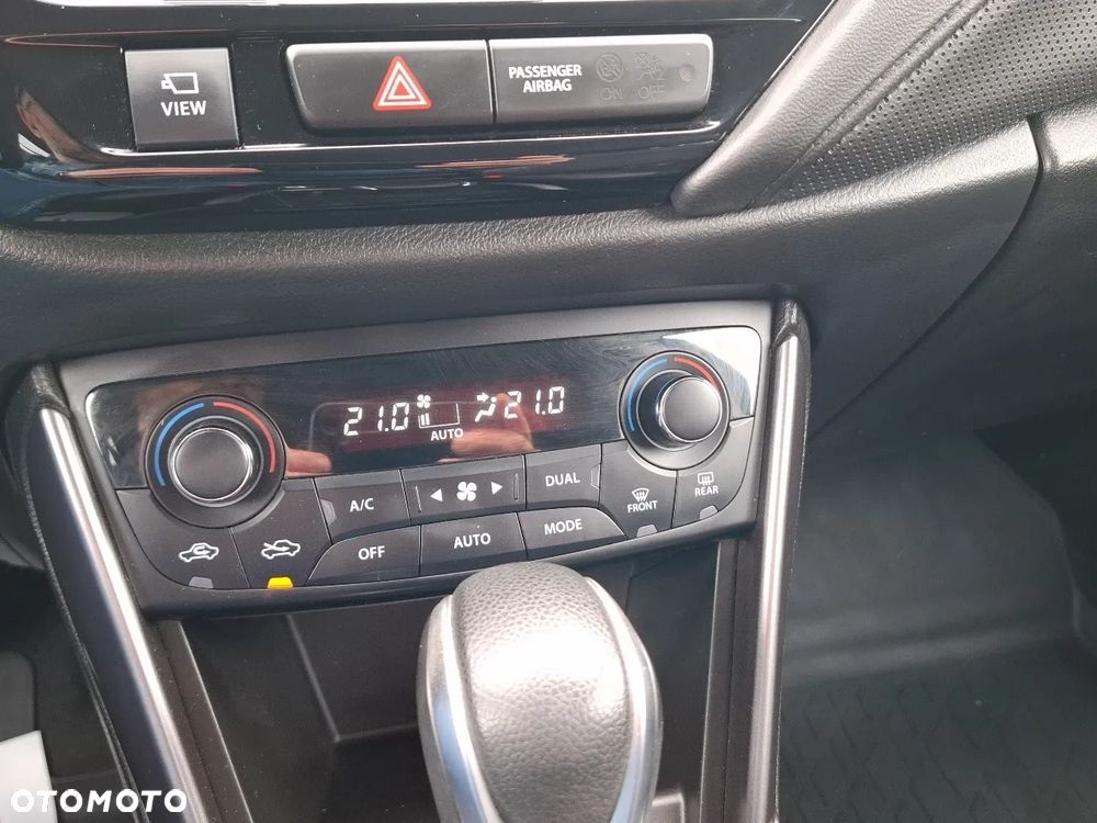 Suzuki S-Cross 1.5 DualJet Hybrid Elegance AGS - 24