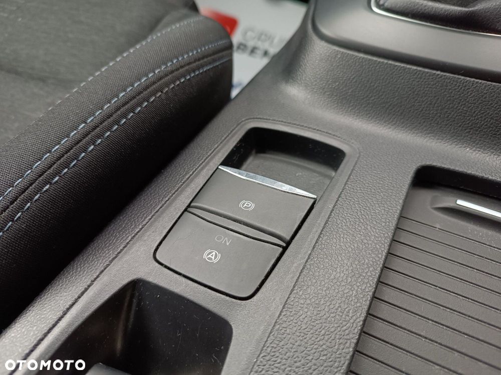 Ford Focus 1.0 EcoBoost mHEV Active X - 29