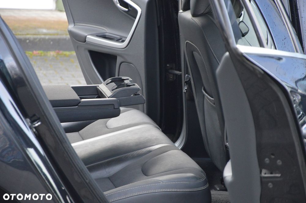 Volvo V60 D4 RDesign - 16