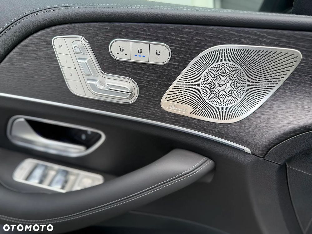 Mercedes-Benz GLE - 19