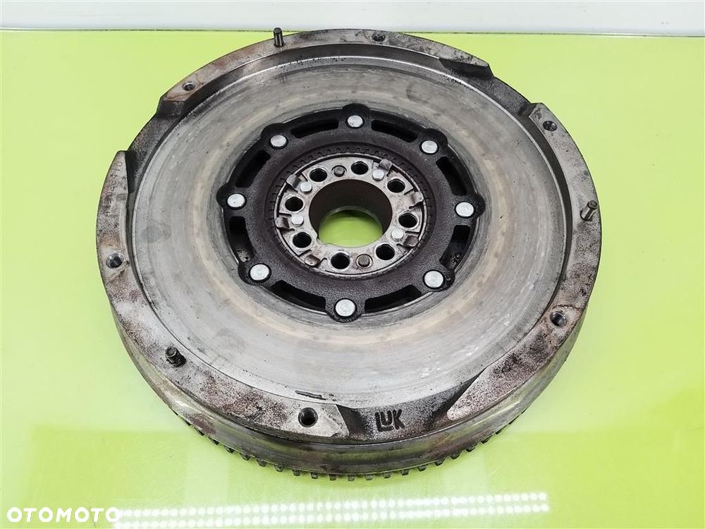 Sprzęgło Kompletne Toyota Avensis II T25 2003-2006 2.0 D4D 126KM - 10