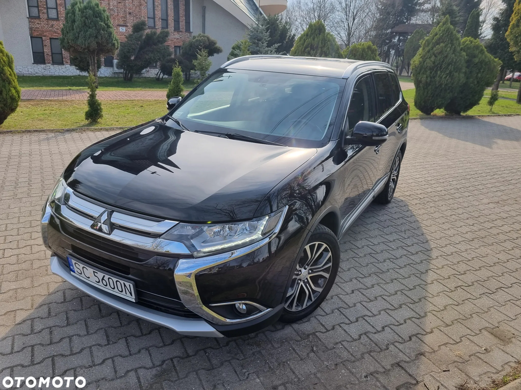 Mitsubishi Outlander 2.2 DID Intense + 4WD - 16