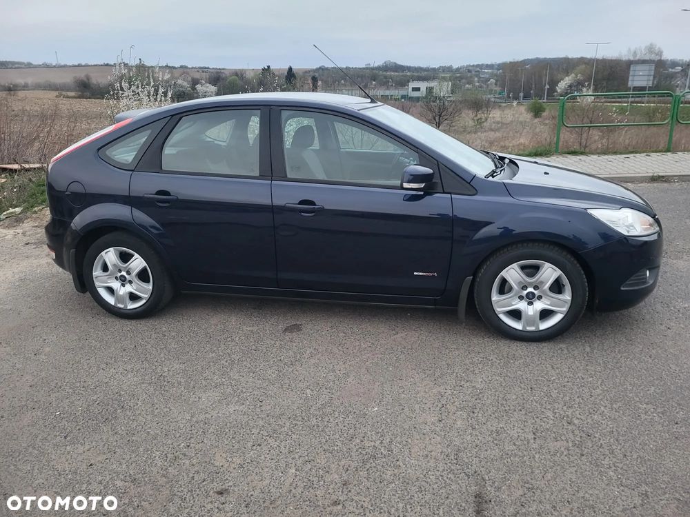 Ford Focus 1.4 16V Style - 20