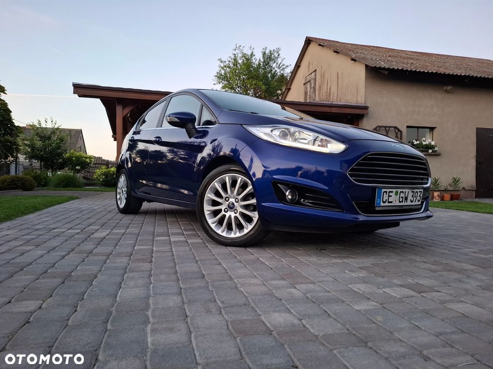 Ford Fiesta - 38