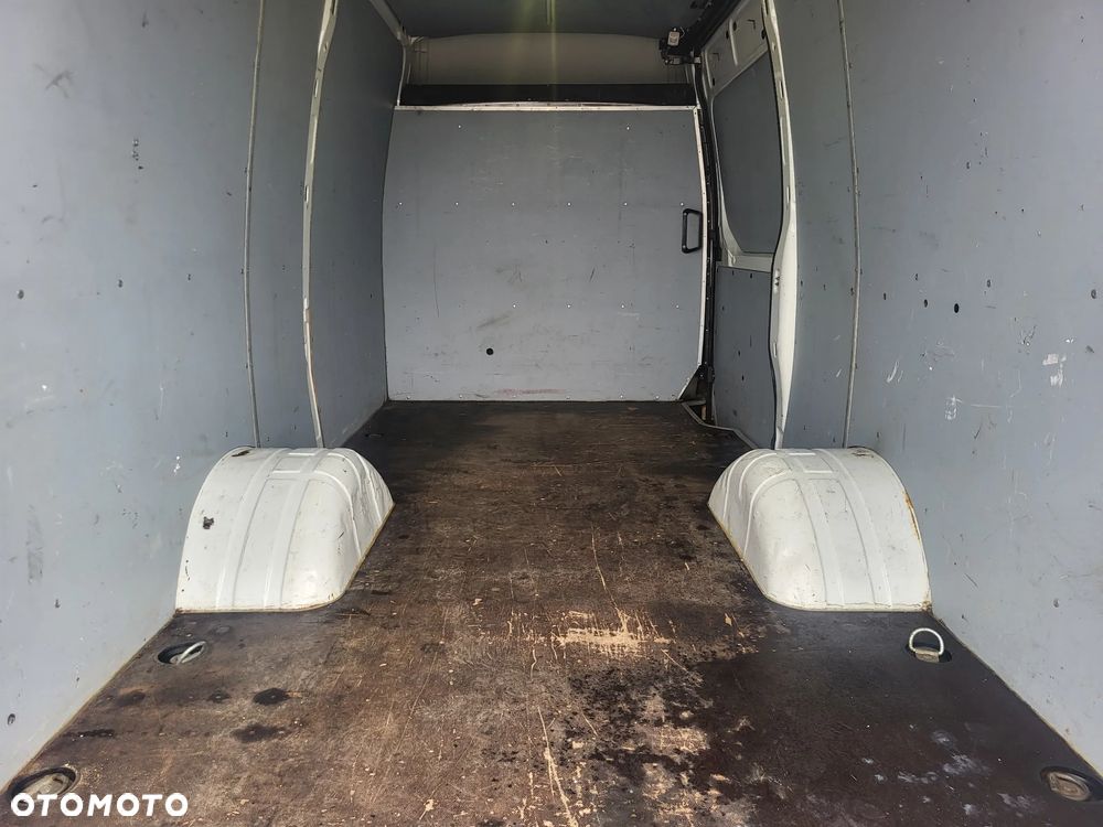Iveco Daily - 38